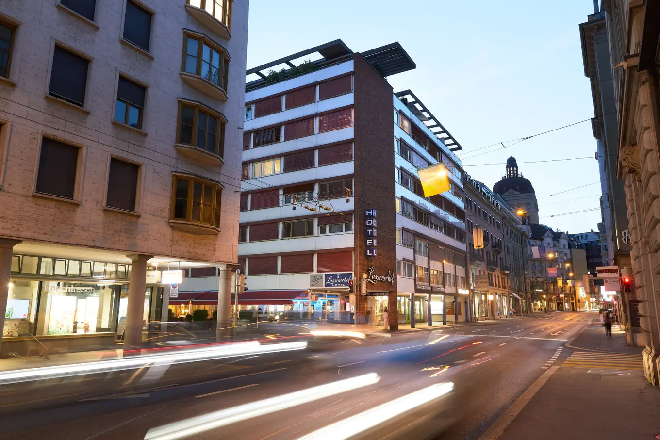 Hotel Luzernerhof.png